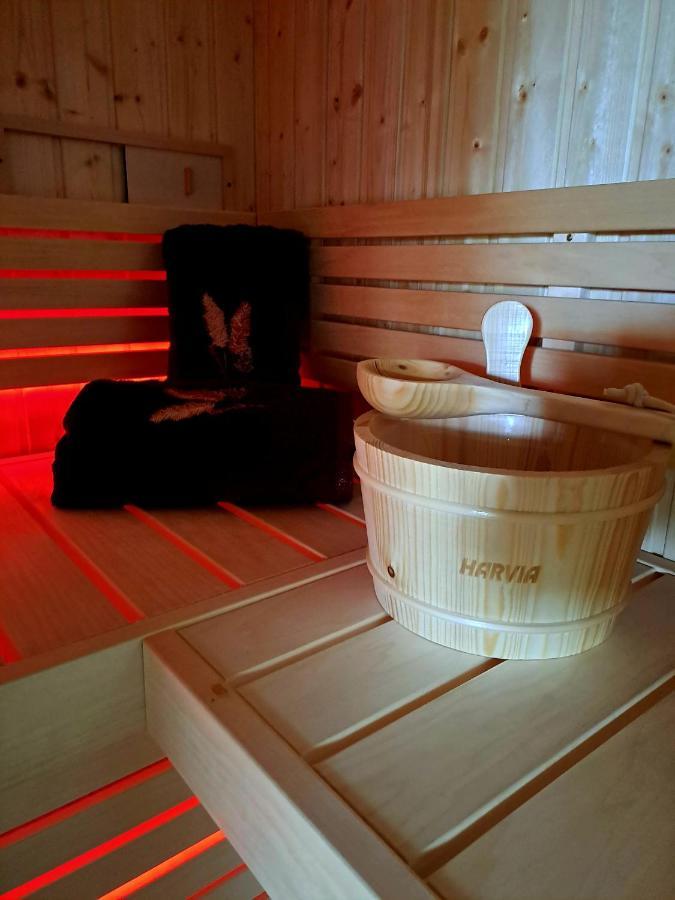 مبيت وإفطار Etigny Ba'Cam Spa المظهر الخارجي الصورة