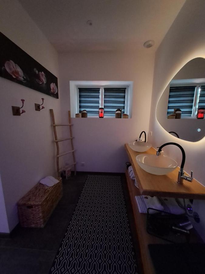 مبيت وإفطار Etigny Ba'Cam Spa المظهر الخارجي الصورة